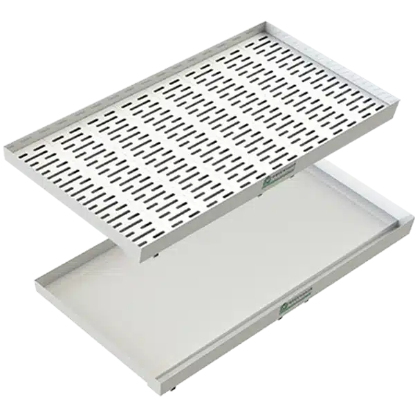 Drainage tray with catchment