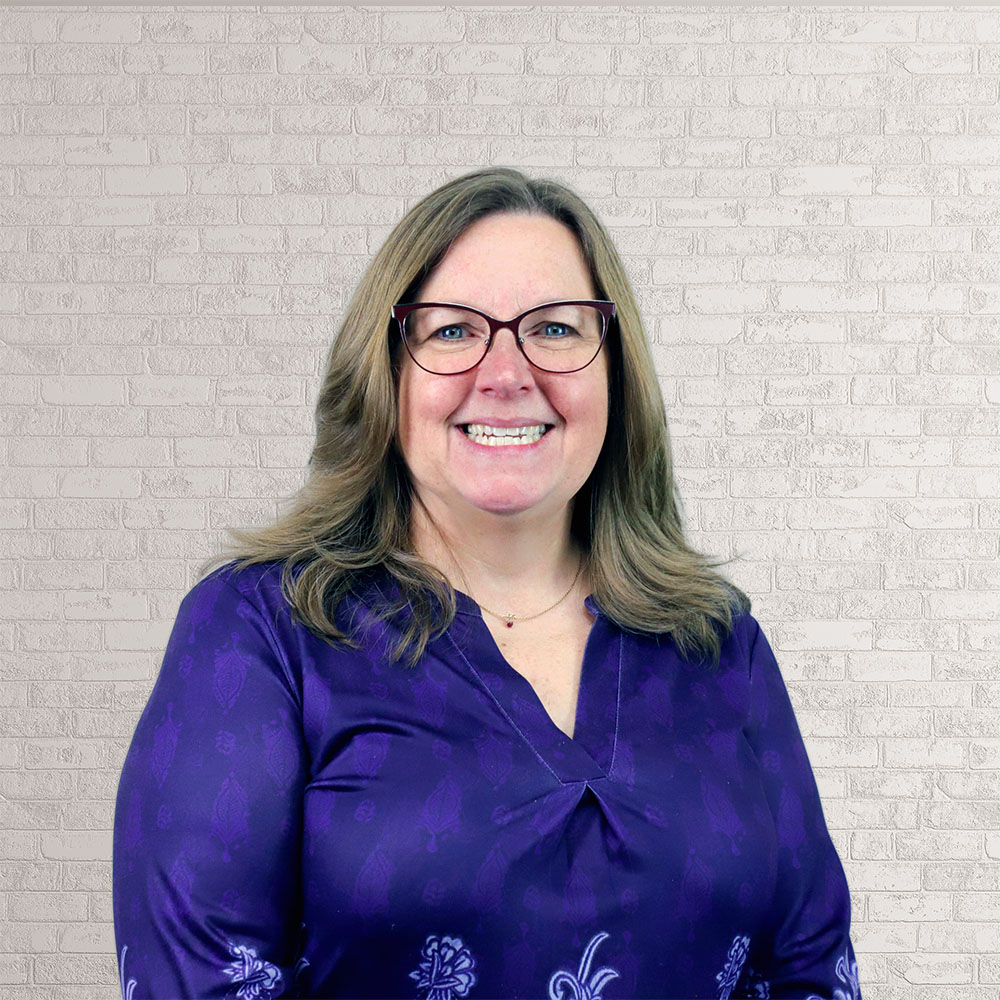 Missy-VanKlompenberg-Square