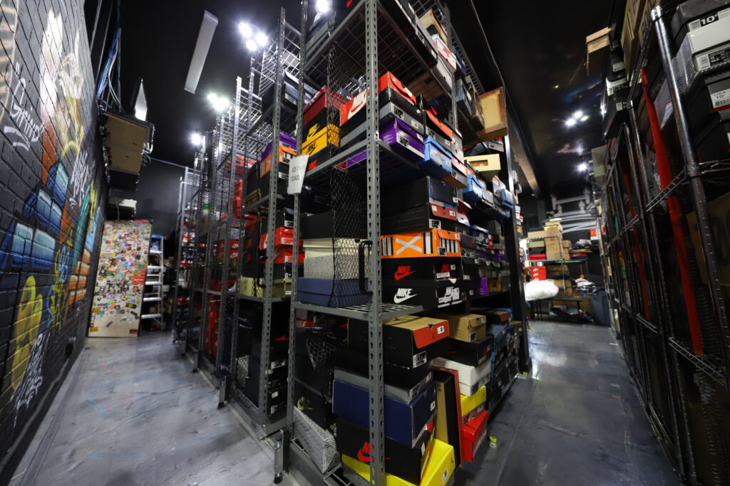 Maximizing Picking Speed with High-Density Storage